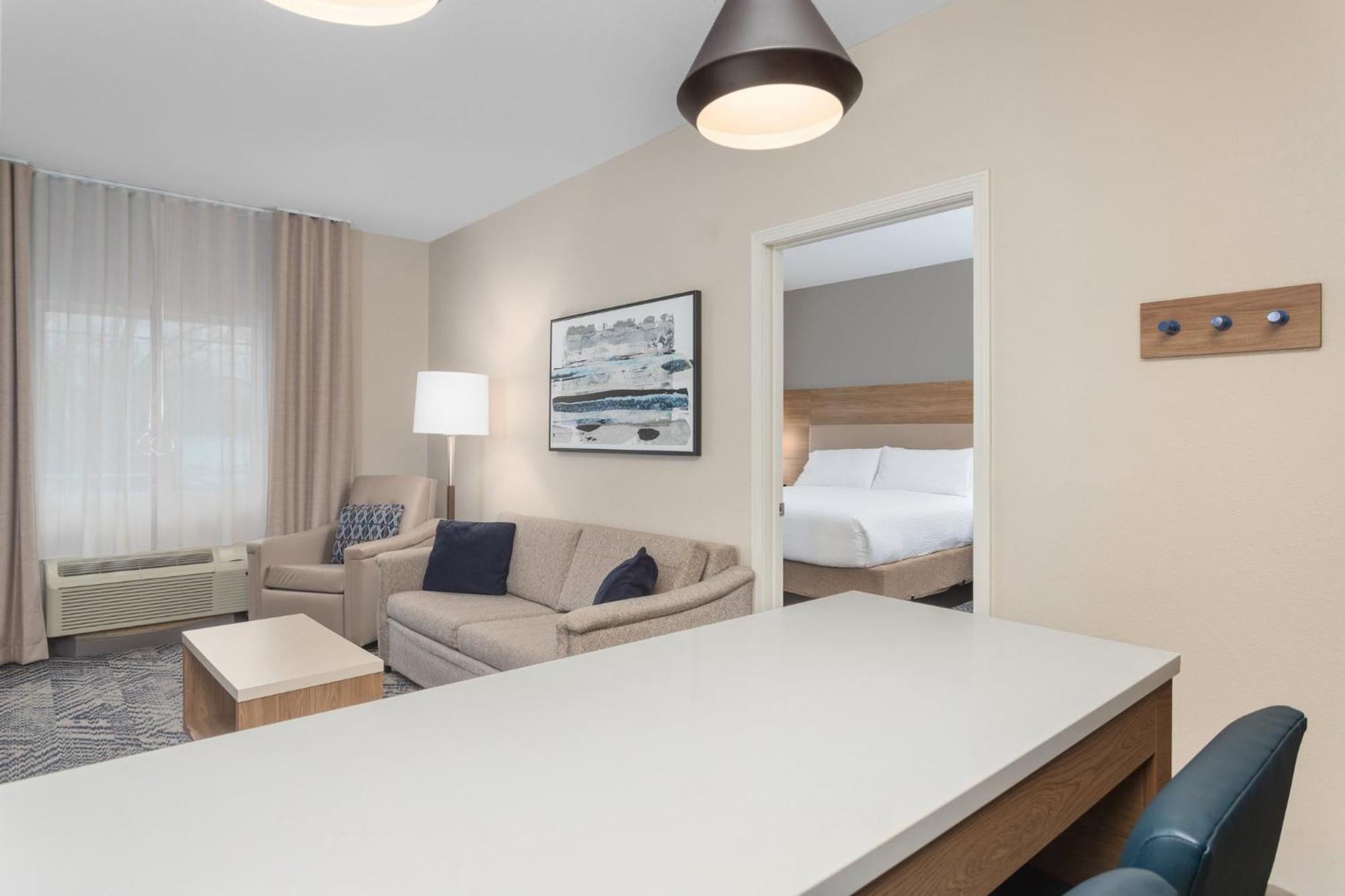 Candlewood Suites La Crosse By Ihg Exterior photo