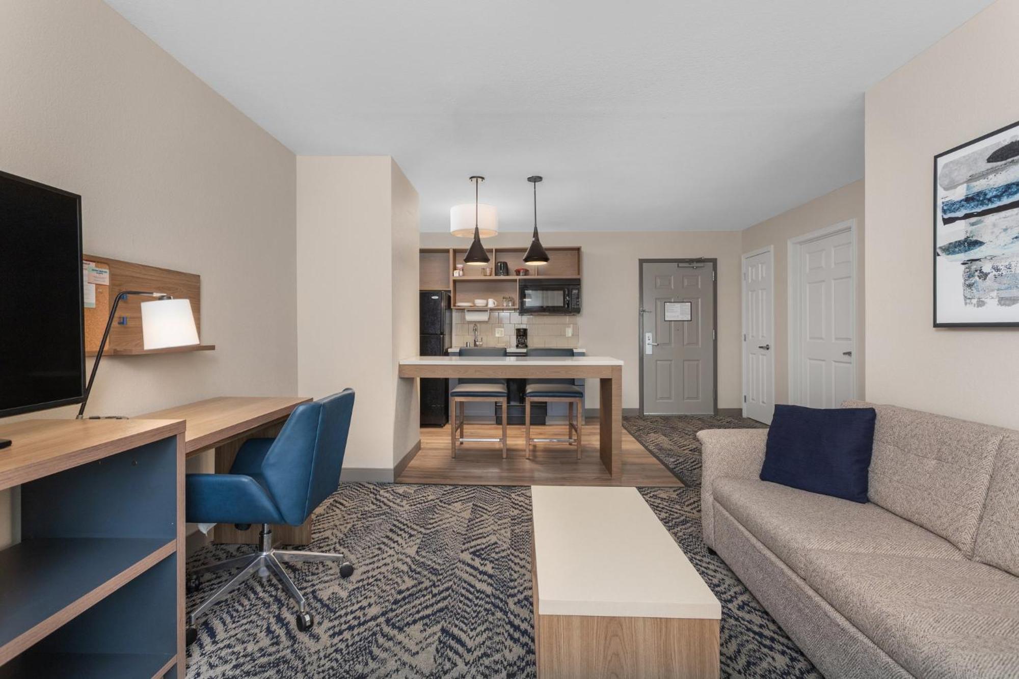 Candlewood Suites La Crosse By Ihg Exterior photo