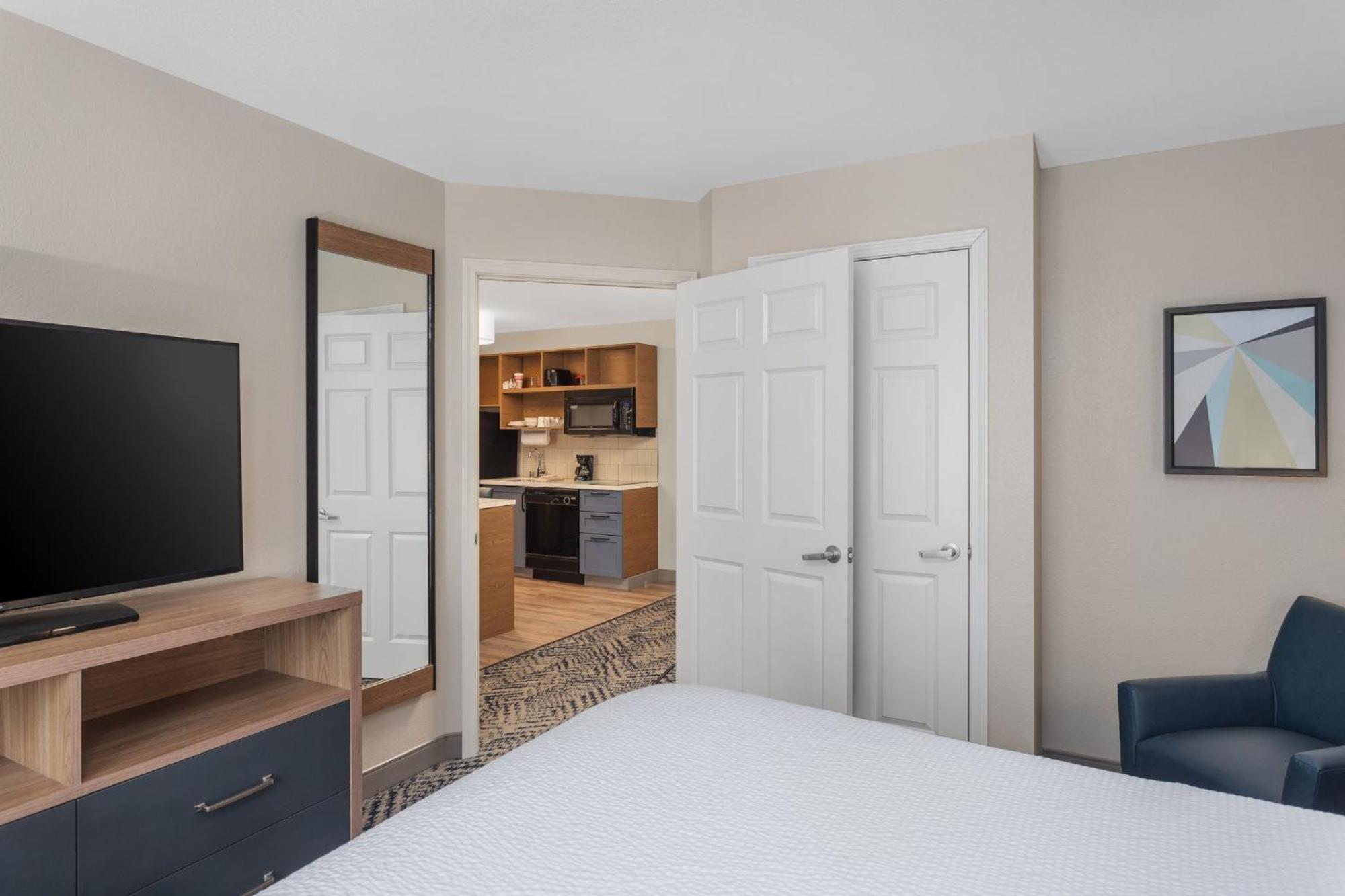 Candlewood Suites La Crosse By Ihg Exterior photo